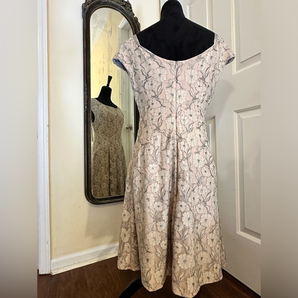 Eva Franco Anthropologie Floral Lace Silhouette Dress - Picture 3 of 8